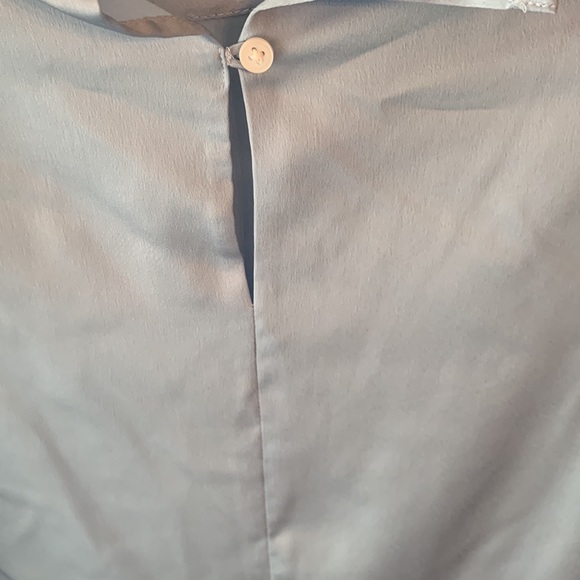 NWT Banana Republic pale blue top. Silky. - Picture 5 of 5